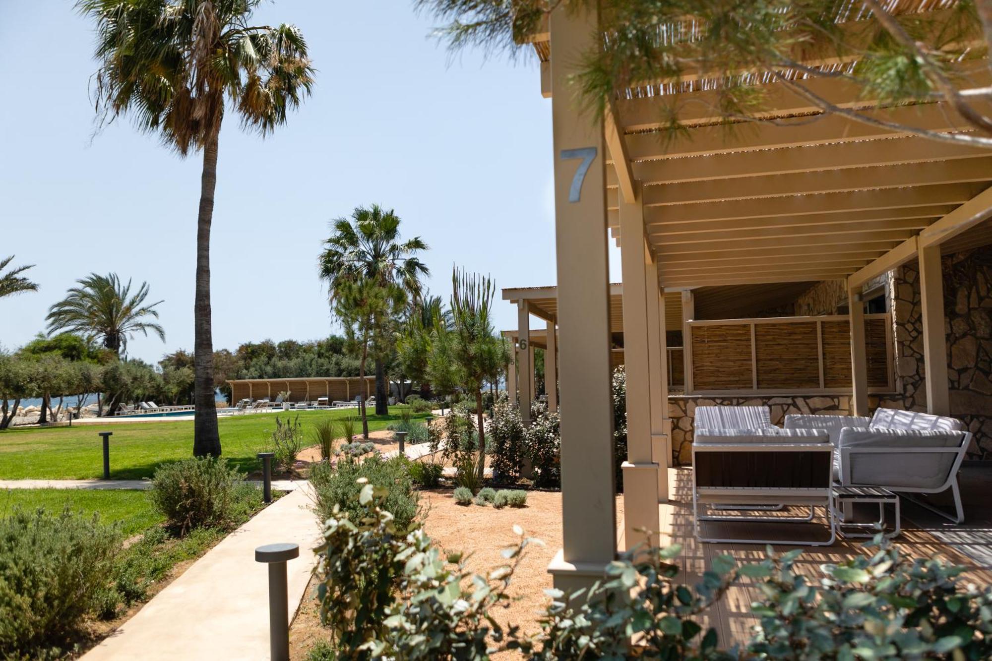 Elya Luxury מלון דירות